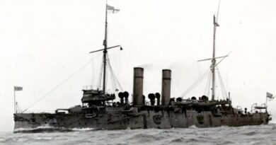 HMS Hawke sank 1914