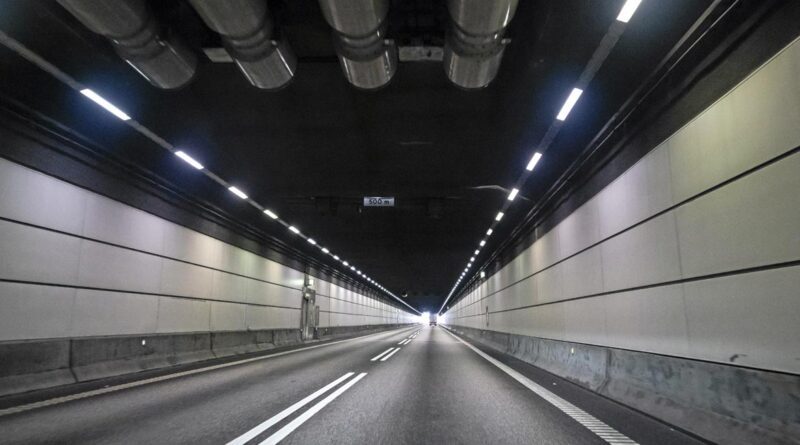 Nächtliche Bauarbeiten: Gegenverkehr im Tunnel der Öresundbrücke