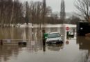 Wetterchaos in England: Überflutungen und Schneemassen im Mix