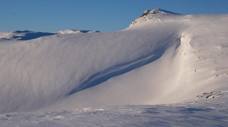 Erhebliche Lawinengefahr in Jotunheimen – Warnstufe Orange